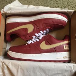 AIR FORCE 1 LOW "LEBRON JAMES"