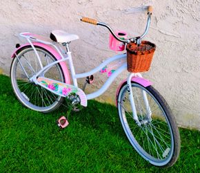 Women's huffy panama jack 26" Beach Cruiser bike bicicleta basket
