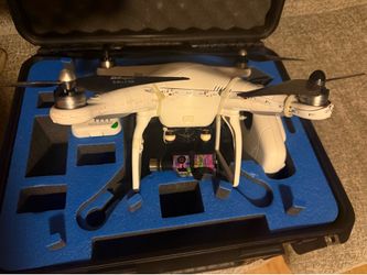DJI Phantom 2 Pro Quad Copter Drone w/Go Pro