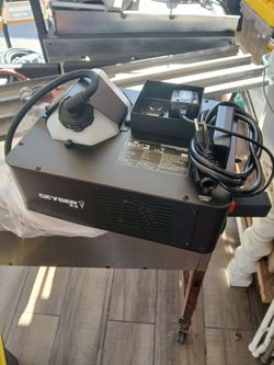 Geyser P4 smoke machine