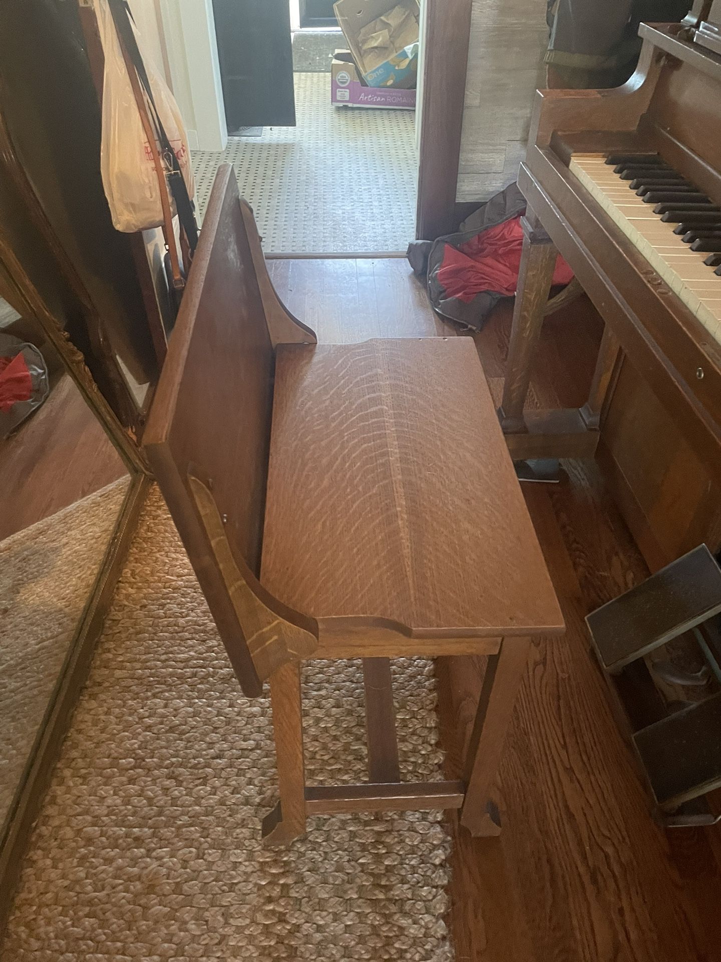 Hamilton Manuela Upright 1920’s Player piano With Bench Seat