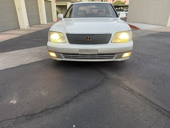 1998 Lexus LS 400