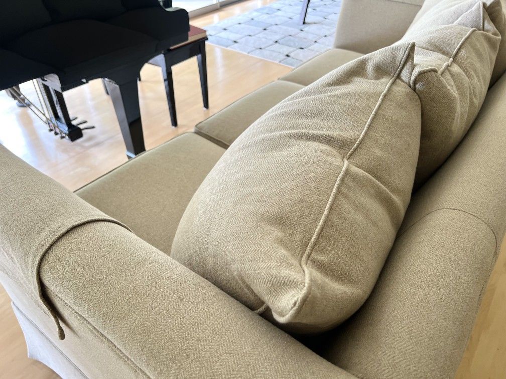 Ethan Allen Vintage 90s Rare Sofa Like New