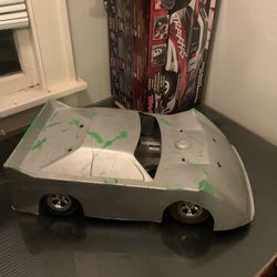 Traxxas 2wd Slash Late Model