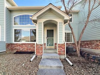 Unit 101 | 2 bd | 2.5 ba | 2124 sqft 9580 Brentwood Way #D, Broomfield, CO 80021
