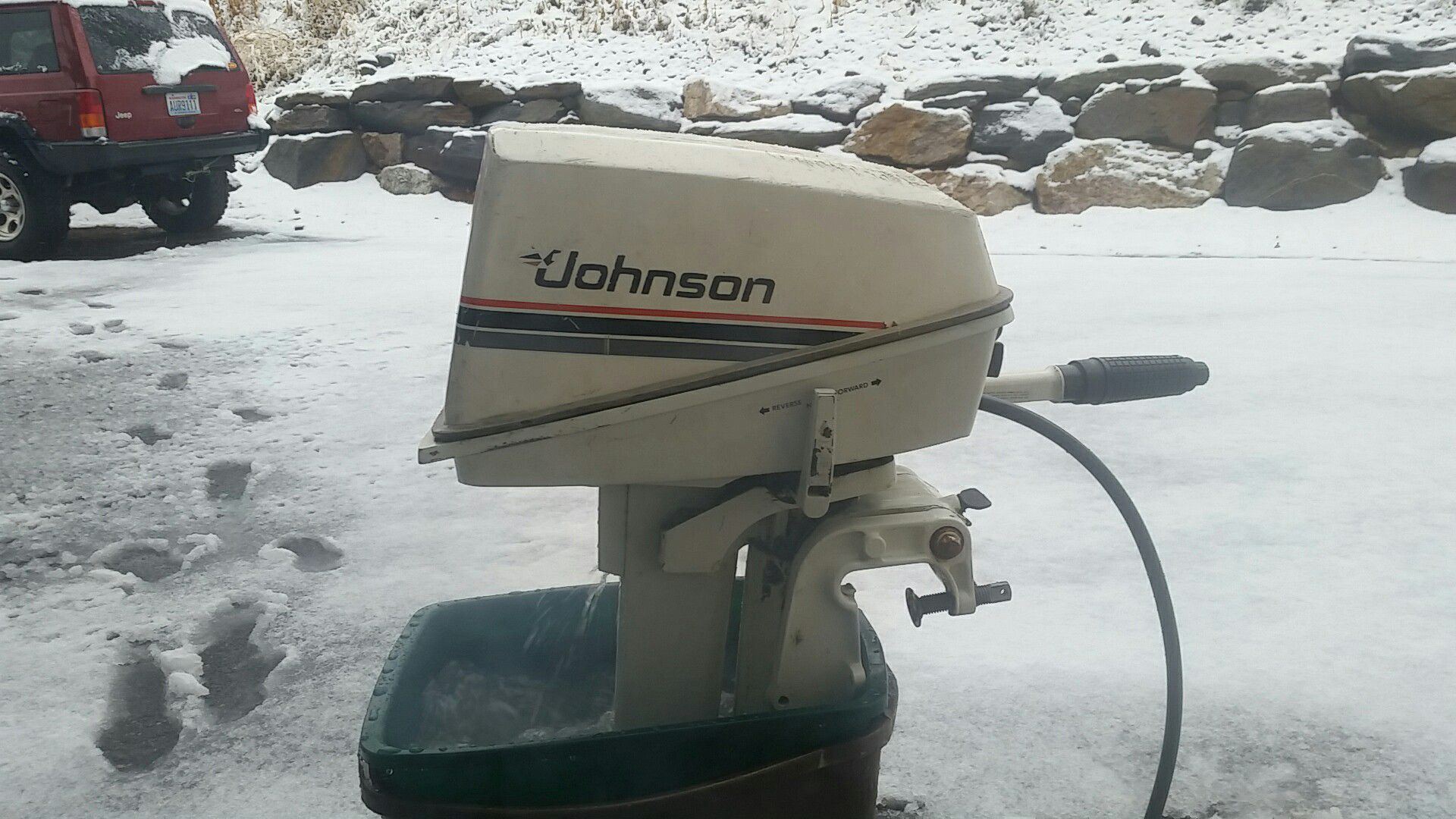 80's Johnson 6hp outboard,Runs like a champ extremely reliable