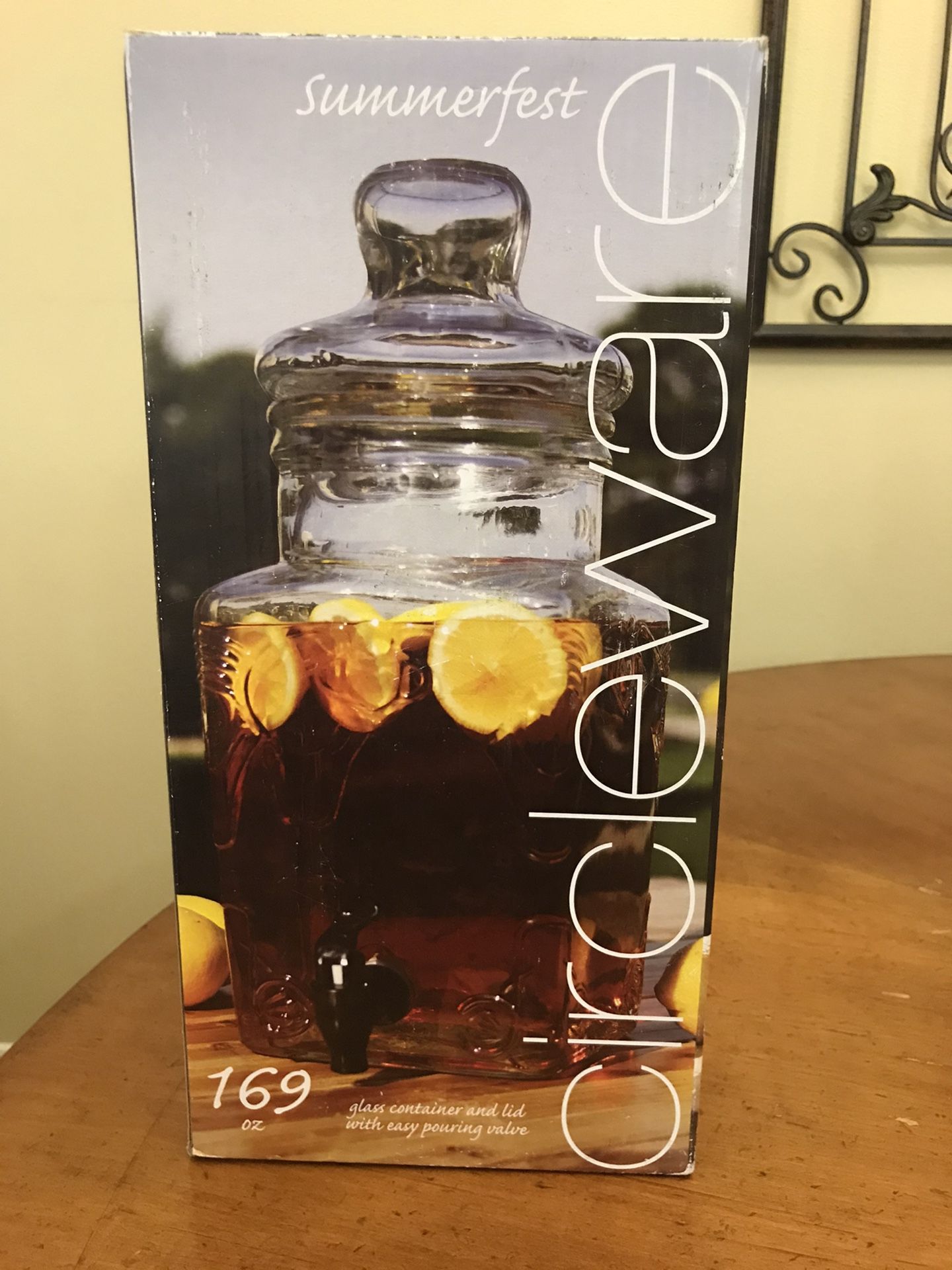 J172Sale Circleware Drink Dispenser
