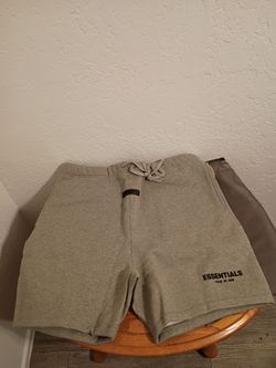 Essentials Shorts