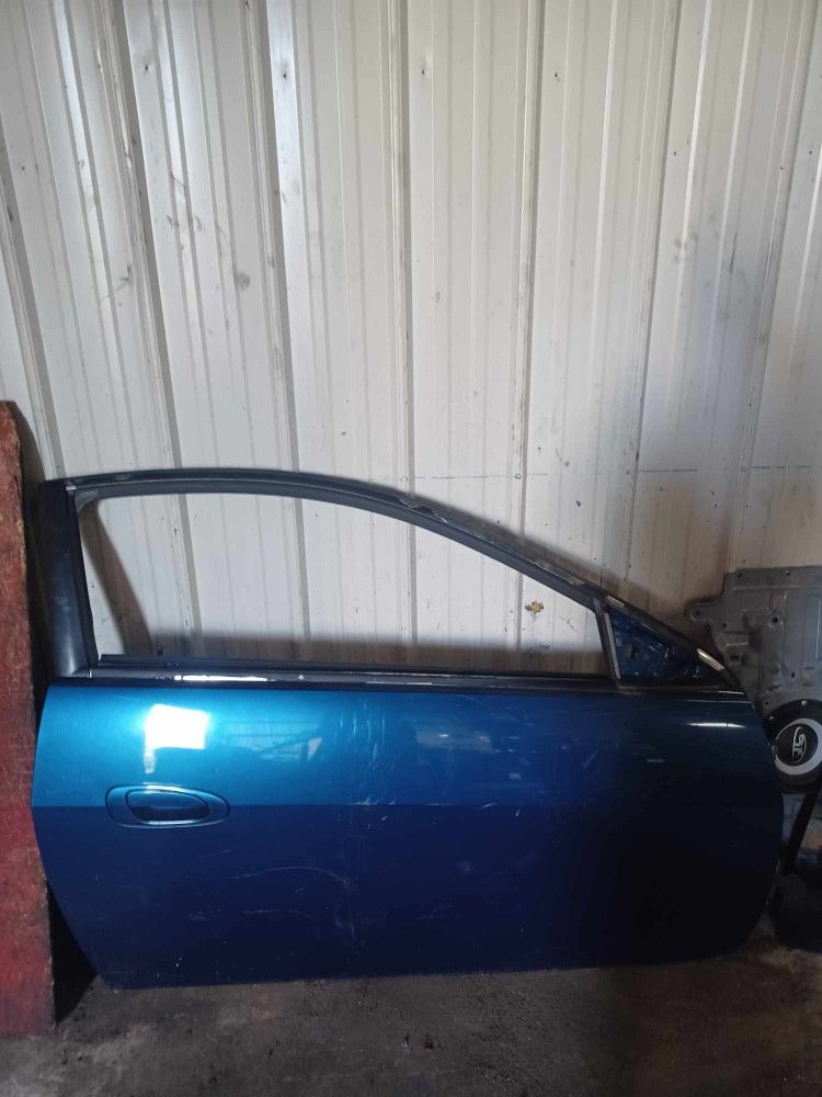 04 Honda Accord Passenger Door