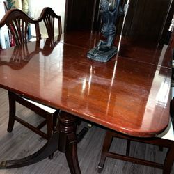 Antique Wooden Table With 6Chairs