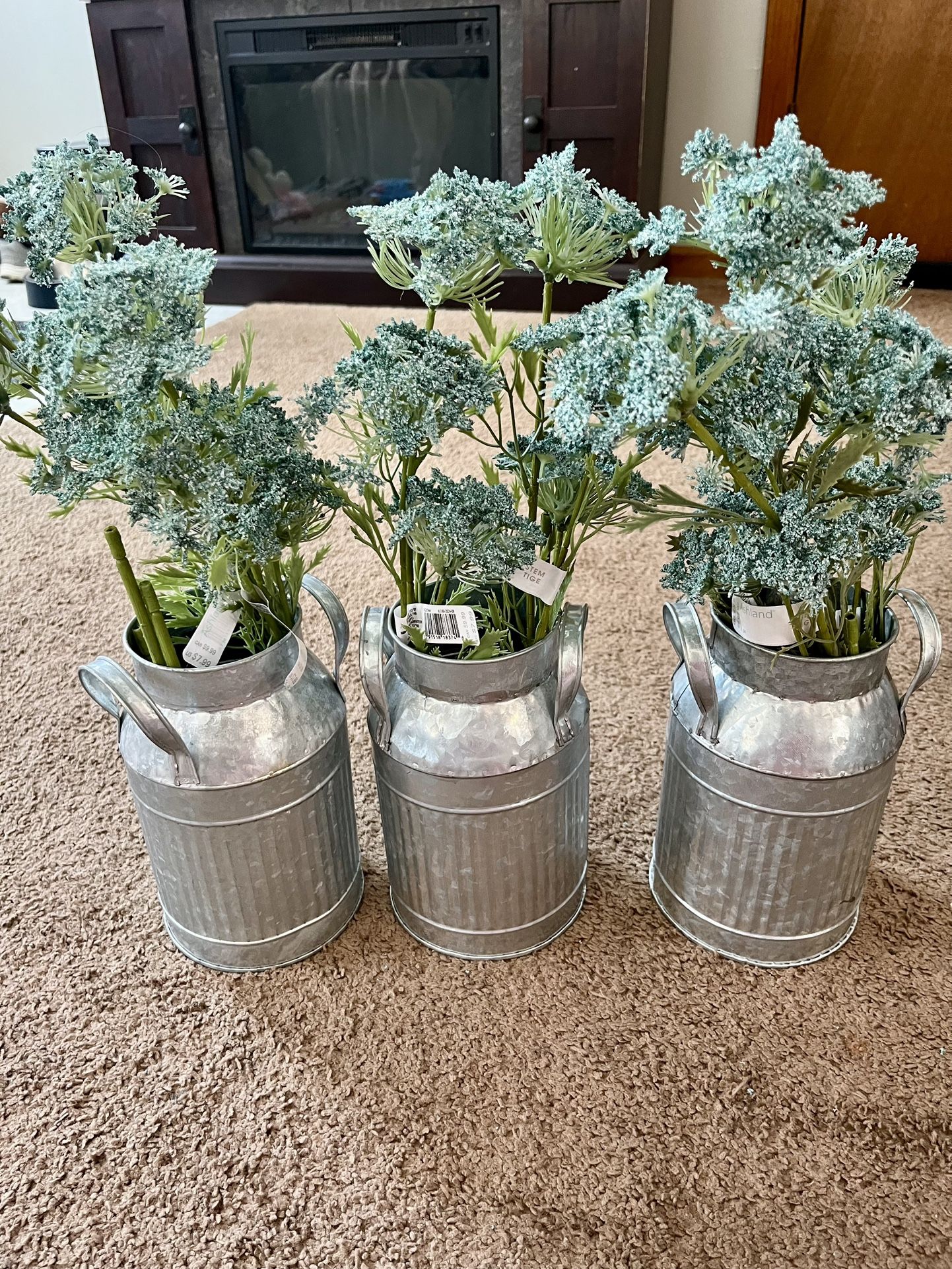 Blue Queen Anne's Lace Spray & Milk Jugs NEW