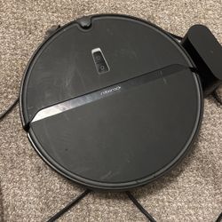 Roomba Vacuum