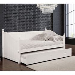 White Daybed With Trundle 