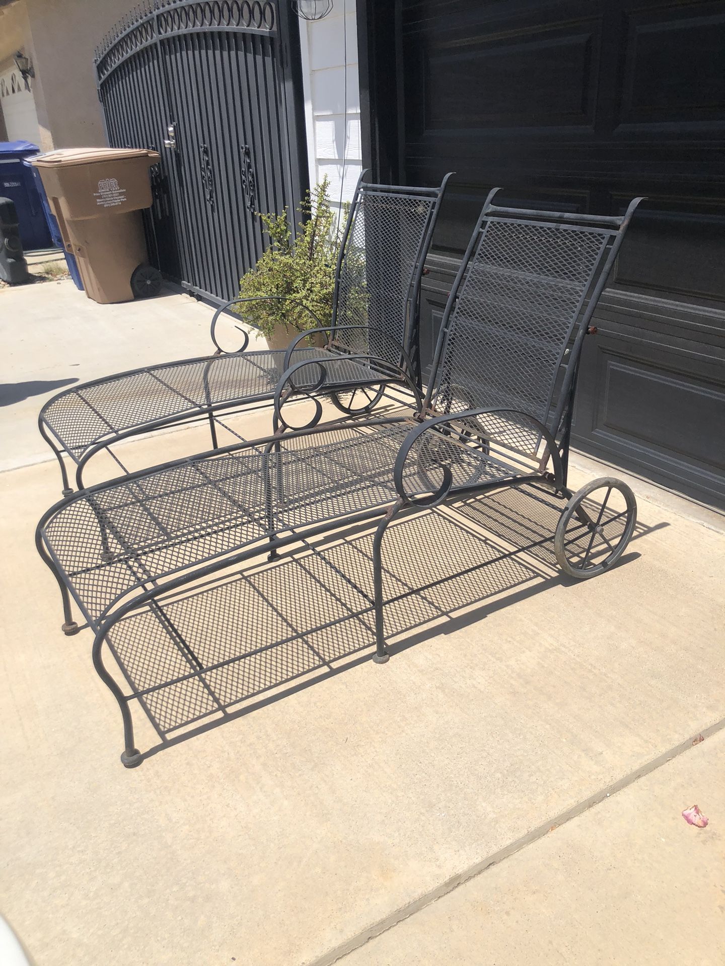Metal Pool Chairs