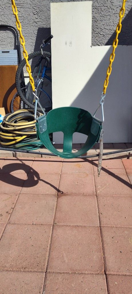 Kids Swing $25