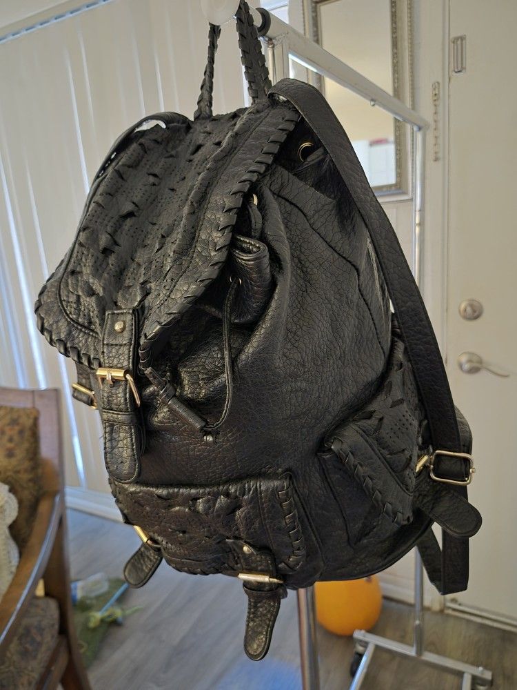 BEAUTIFUL EXTRA LARGE 'UNDER ONE SKY' FAUX LEATHER BLACK BACKPACK WITH SEVERAL POCKETS!