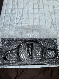 G Series Carbon Fiber Steering Wheel Trim