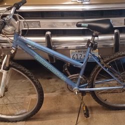 Road Master Ground Assault Mountain Sport 26" Bike