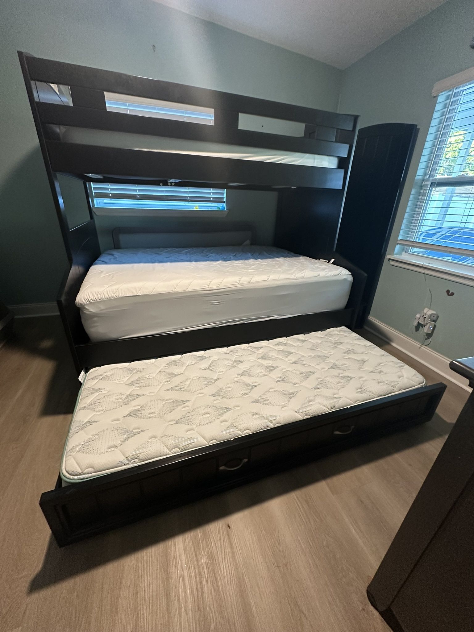 Bunk Bed w/ Mattresses, Trundle, & Stairs