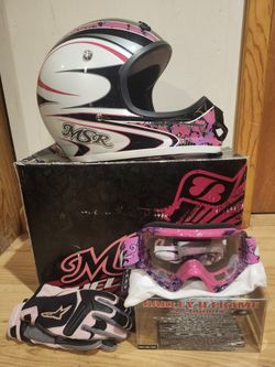 MSR GIRLS MOTOCROSS RIDING HELMET SET WITH GOGGLES AND GLOVES