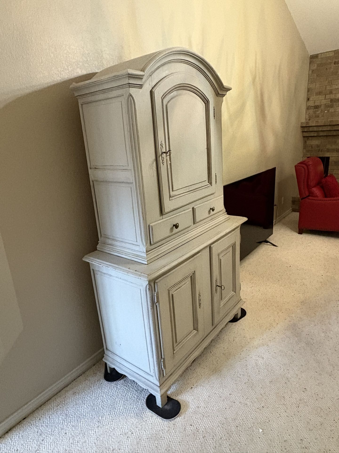Antique, White-Washed Hutch With Cabinet for Sale in San Antonio, TX ...