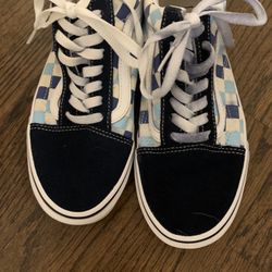 Vans Ladies Shoes size 7.5worn Once