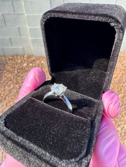 GRA Certified 2CT Moissanite Ring – Adjustable | Brand New