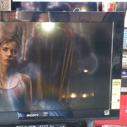 For Sale 32 Inch SONY Bravia TV. Comes With Remote Control. Please See Pictures For More Details.