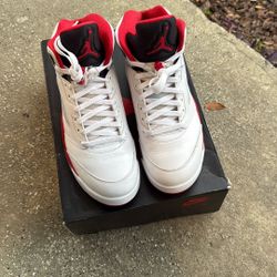 Fire Red 5s Size 10.5 Worn Good Condition 
