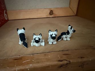 Fidget creatures (fox, guinea pigs, German shepards)
