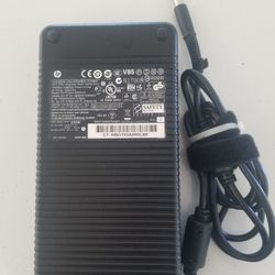 Laptop Chargers, Dell , Hp , Lenovo  , Toshiba  , Asus, Accer, Microsoft, Samsung, Gateway,  45w 65w 90w 130w 180w  230w 240w