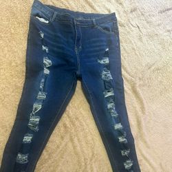 Womens Clothing. (First Item Picture In Cover Photo) 