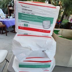 3 Oack Of Diapers  Count Of 20 Small /medium