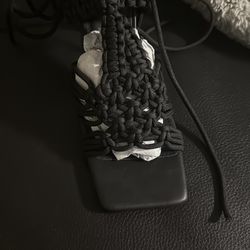 Women high sandals size 10