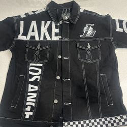 Mens New Black & White LA Los Angeles Lakers Jean Jacket Size XL  