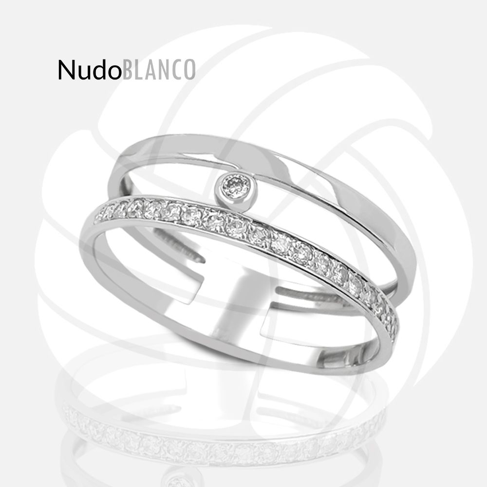 0.13 Round Brilliant Cut Diamond Two-Row Band