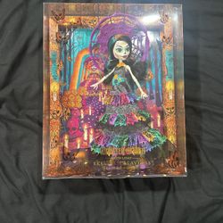 Monster High Skelita Calaveras Howliday Doll
