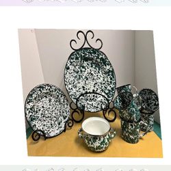 Vintage Dinnerware Sets Classic Treasures with Timeless Style hold character