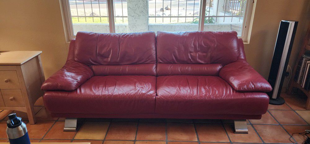 Red Leather Natuzzi Couch Sofa Copenhagen 