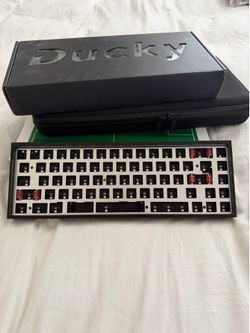 KBDFans Tofu65 Black/Gold w/ Aluminum Plate