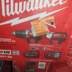 Milwaukee Drill Set New 