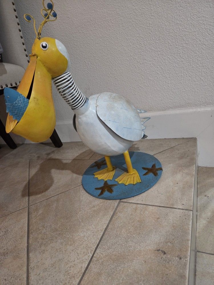 Pelican Statue