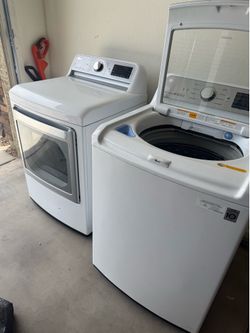 Washer and dryer set