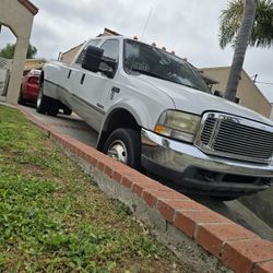 450 Ford Dually Truck