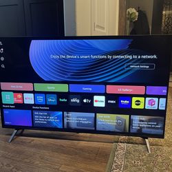 65” LG 4K Smart Tv