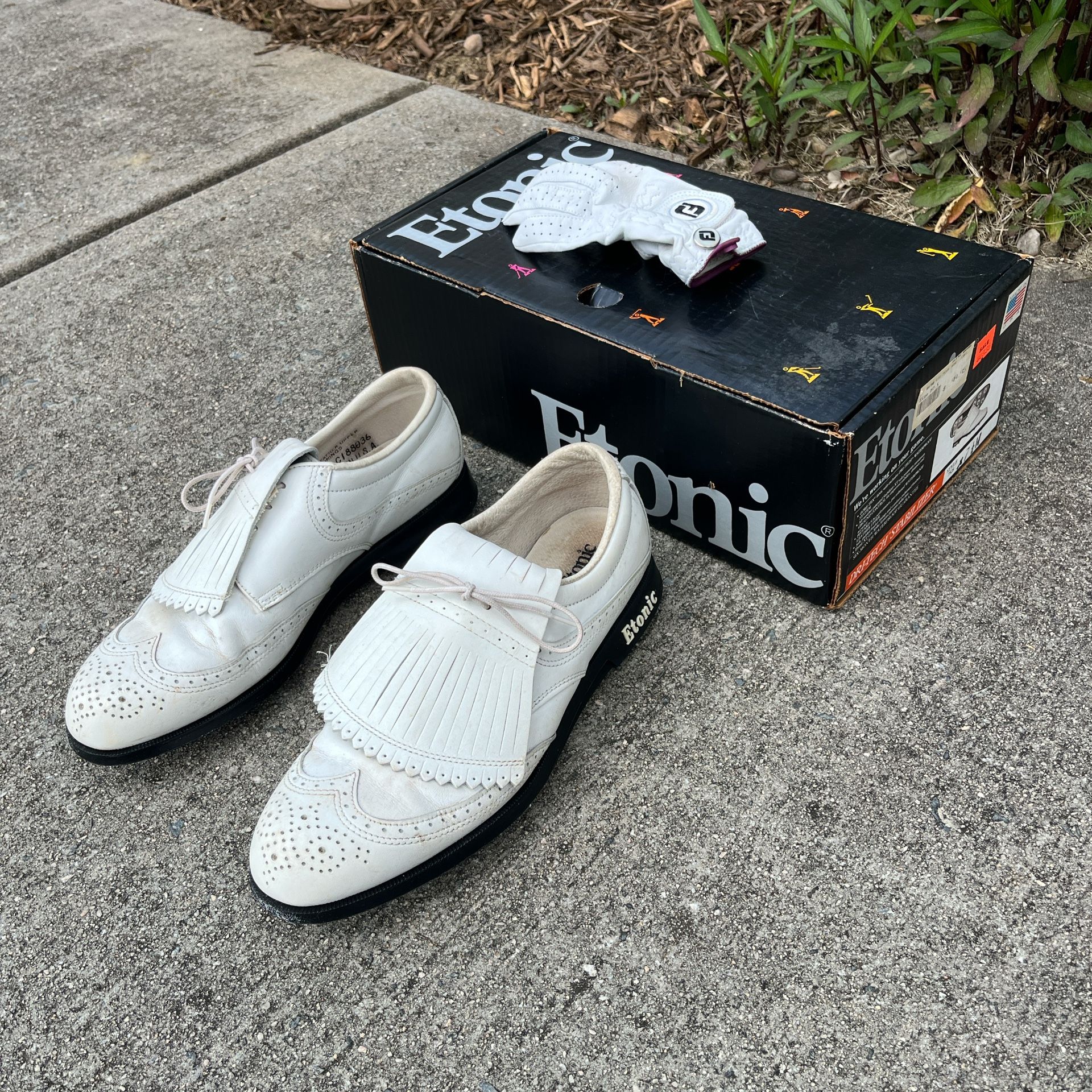 Golf Shoes – Pre-Owned Women’s Etonic Size 7.5 M