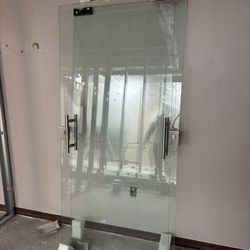 2 Glass Doors 