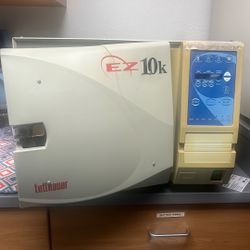 Tuttnauer Autoclave