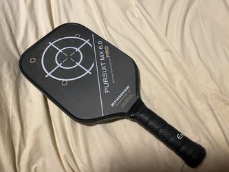 Engage Pursuit Pro MX 6.0 Carbon Fiber Pickleball Paddle (used)