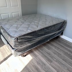 Full Size Bamboo Mattress & Box Spring With Metal Frame 